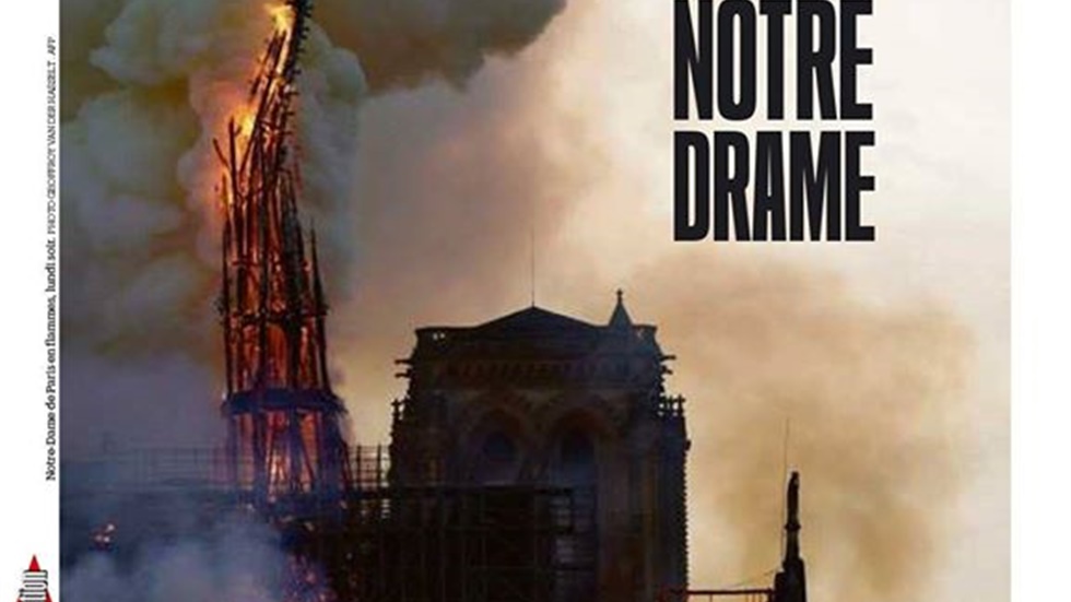 Τα αυριανά πρωτοσέλιδα του γαλλικού τύπου.  #notredame #Paris