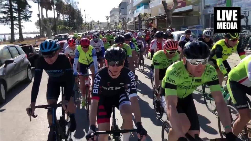 Το UCI KOS GRAN FONDO  just started! 