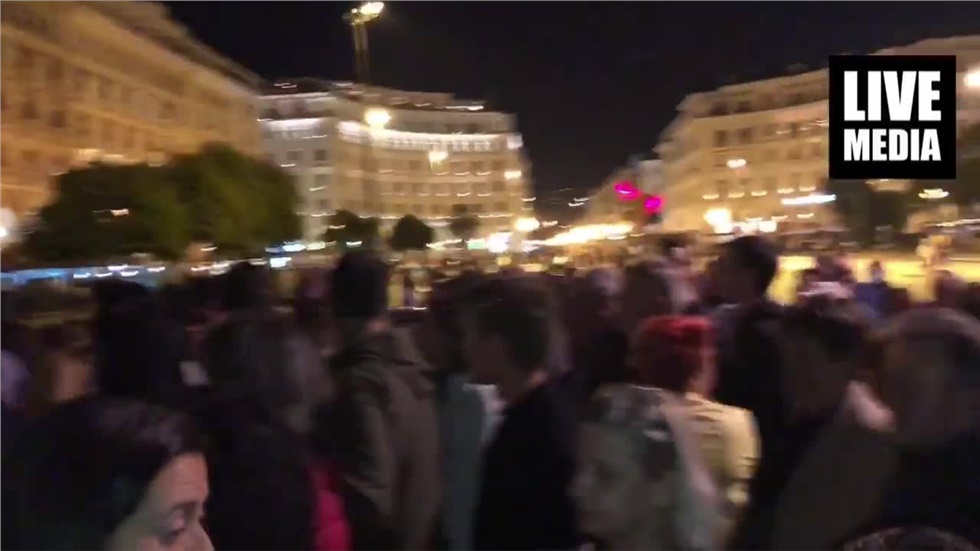Δεκαπδες φαναράκια υψώθηκαν στον ουρανό για τα 100 χρόνια της...