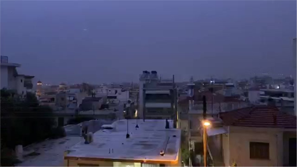 Έφτασε η καταιγίδα πάνω από τη Θεσσαλονίκη.  