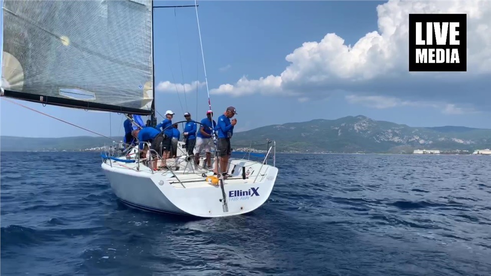 Οι πρώτοι τερματισμοί της ιστιοδρομίας όρτσα πρίμα για το κύπελλο...