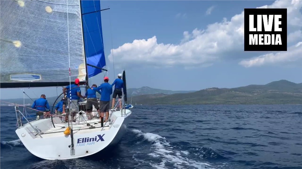 Ακολουθώντας τα σκάφη που συμμετέχουν στους αγώνες για το κύπελλο...