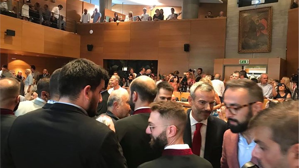 Όλα έτοιμα για την ορκομωσία του νέου Δημοτικού Συμβουλίου. Ο...