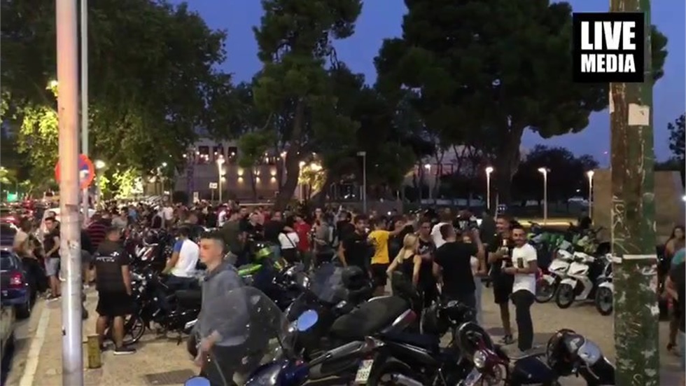 “Η Μακεδονία δεν κοιμάται απόψε” Open meet up 5:    Ακολουθήστε...