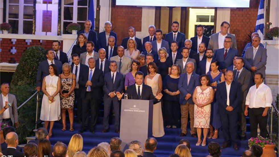 Ορκίστηκε  Περιφερειάρχης  Κεντρικής Μακεδονίας ο Απόστολος Τζιτιζκώστας....