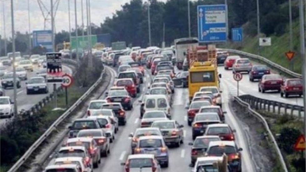 Μποτιλιάρισμα στον Περιφερειακό της Θεσσαλονίκης. Απίστευτη ταλαιπωρία...