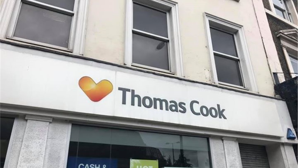 Περισσότερα από 560 καταστήματα της Thomas Cook στο Ηνωμένο Βασίλειο...