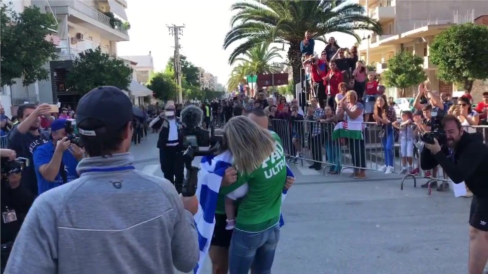 Διπλή γιορτή για τον ΓΙώργο Τάσιο 1ο Έλληνα δρομέα του 37ου ΣΠΑΡΤΑΘΛΟΝ,...