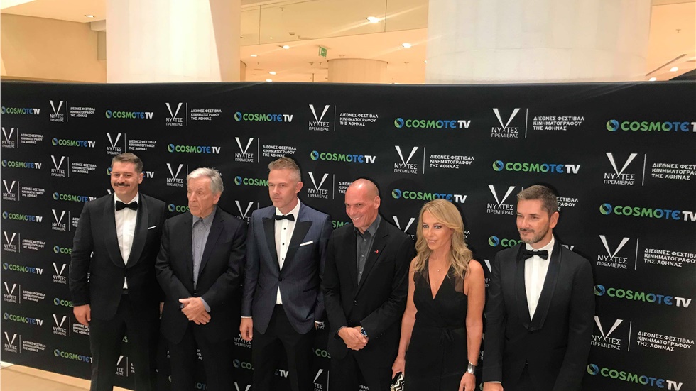 «Νύχτες Πρεμιέρας»: Πανελλήνια πρεμιέρα για την ταινία «Ενήλικοι στην Αίθουσα»