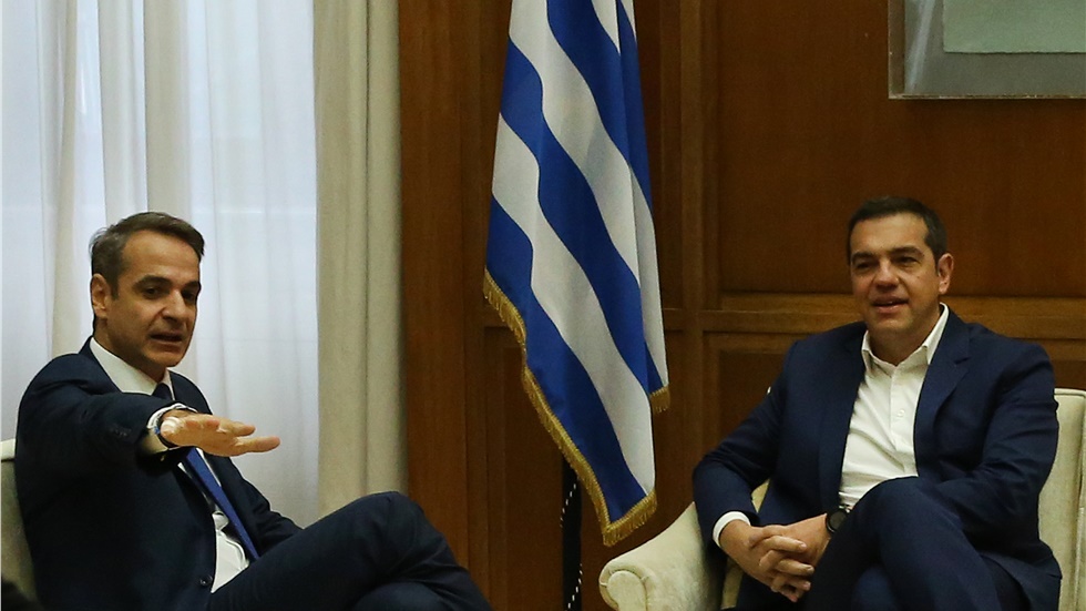 Σε εξέλιξη η συνάντηση Κυρ. Μητσοτάκη-Αλ. Τσίπρα	