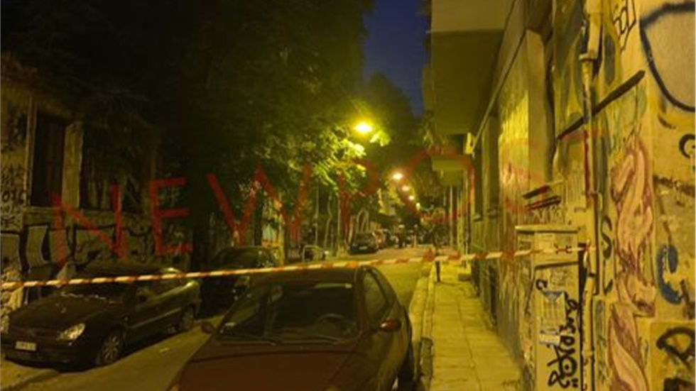 Αστυνομική επιχείρηση στα Εξάρχεια για την εκκένωση δύο κτιρίων...
