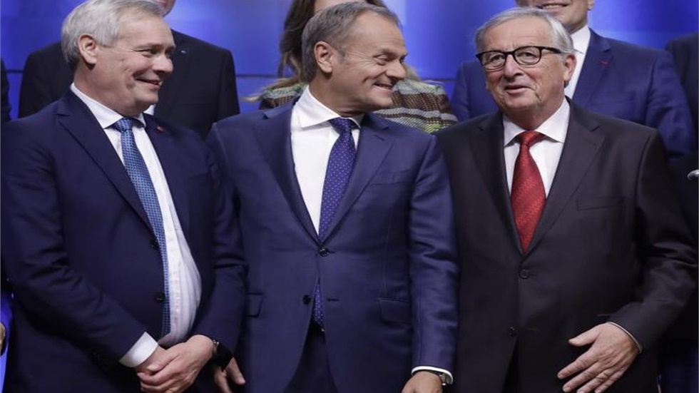 Ντ. Τουσκ: Τώρα η μπάλα βρίσκεται στο βρετανικό γήπεδο