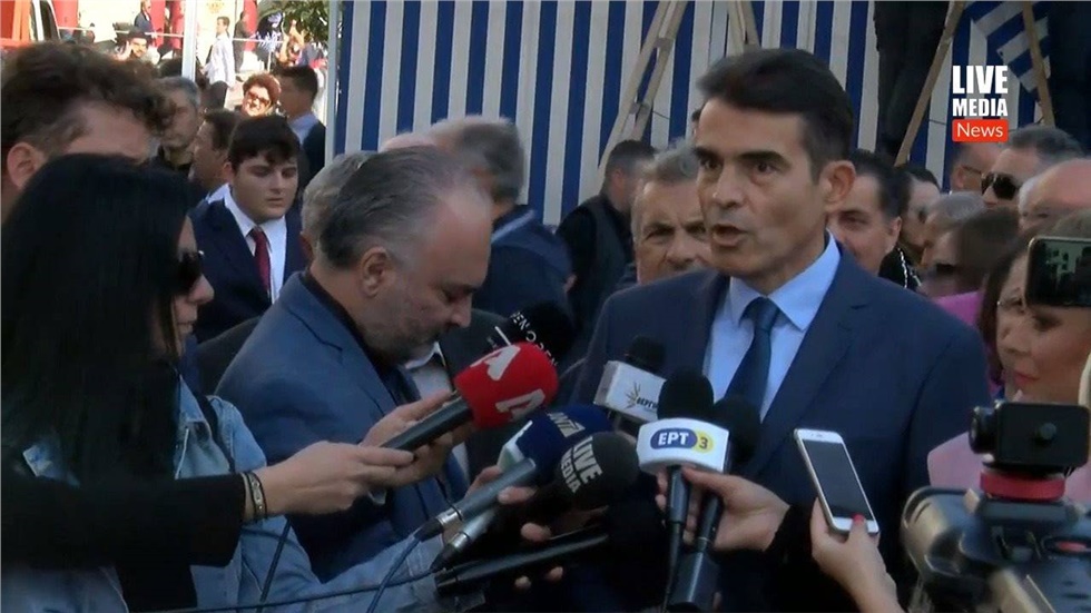 Στο πάθος και τον ενθουσιασμό των νέων που συμμετείχαν στη μαθητική...