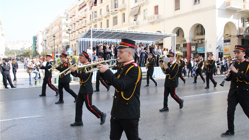 28η Οκτωβρίου: Παρελάσεις με αίθριο καιρό