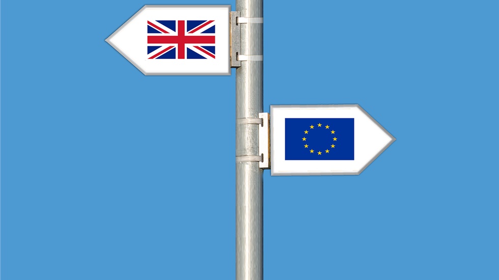 Νέα τρίμηνη αναβολή του Brexit ανακοίνωσε η ΕΕ