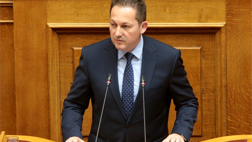 Στέλιος Πέτσας: Δεν τίθεται θέμα κατάργησης της μονιμότητας στο...