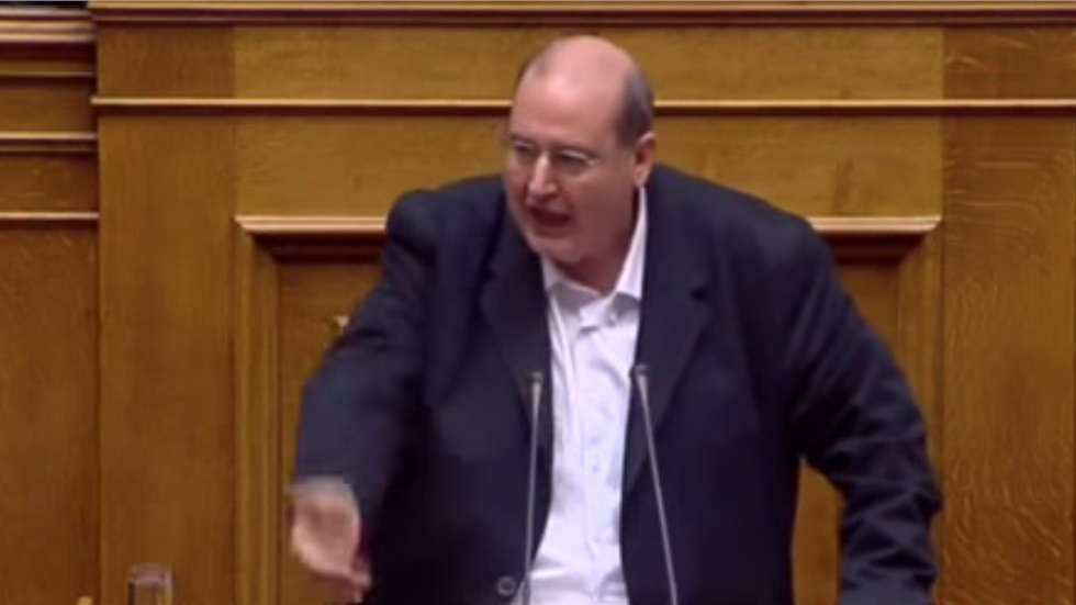 Φίλης προς Κεραμέως: Είστε υπόλογη και υπεύθυνη προσωπικά για...