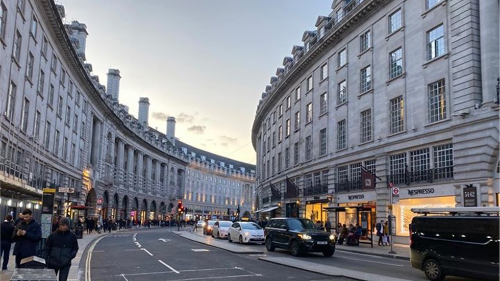 Η υπέροχη Regent Street στο κέντρο του Λονδίνου. 