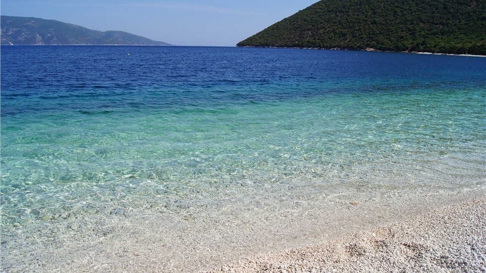 Στην πρώτη θέση η Ελλάδα ως η καλύτερη χώρα για διακοπές στην...