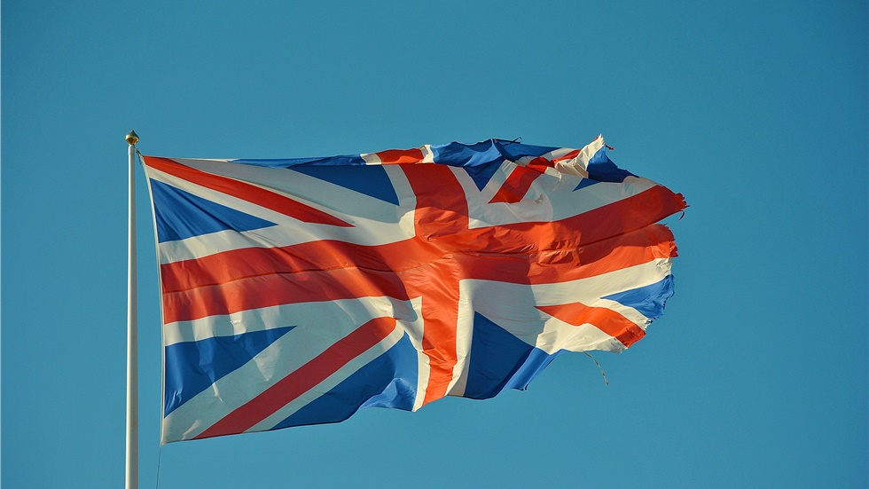Brexit με τον Μπόρις Τζόνσον ή δεύτερο δημοψήφισμα με τον Τζέρεμι...