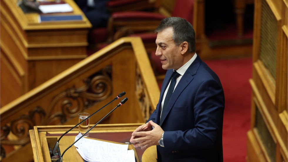 Γιάννης Βρούτσης: Αυξήσεις έως 252 ευρώ σε 1 εκατ. συντάξεις