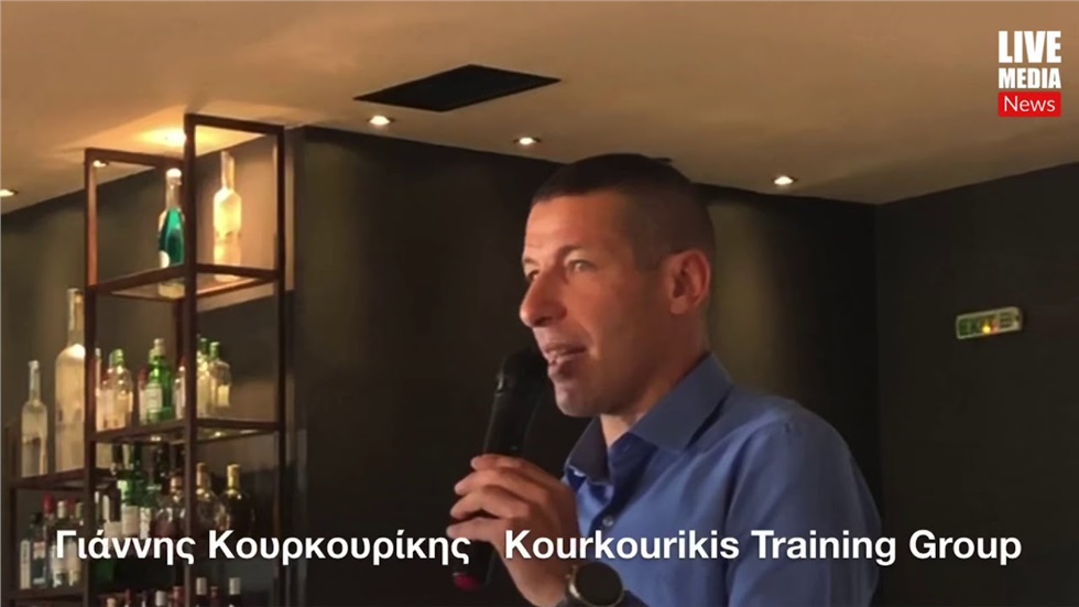 Η βράβευση των αθλητών και η κοπή πίτας του Kourkourikis Training...