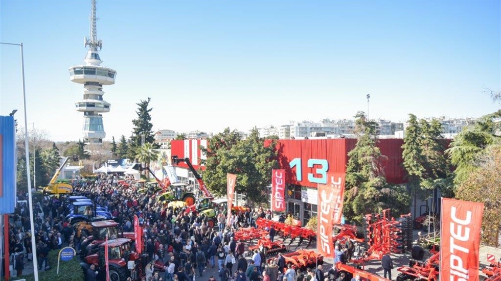 Χιλιάδες οι επισκέπτες στην 28η Agrotica που ολοκληρώνεται αύριο...