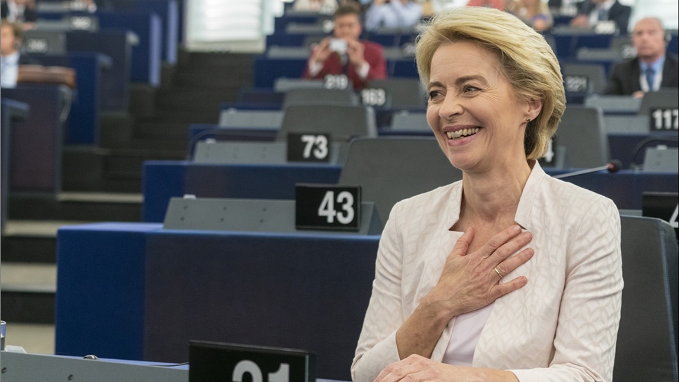 Η Ευρωπαϊκή Επιτροπή ξεκινά δημόσια διαβούλευση σε όλη την ΕΕ...