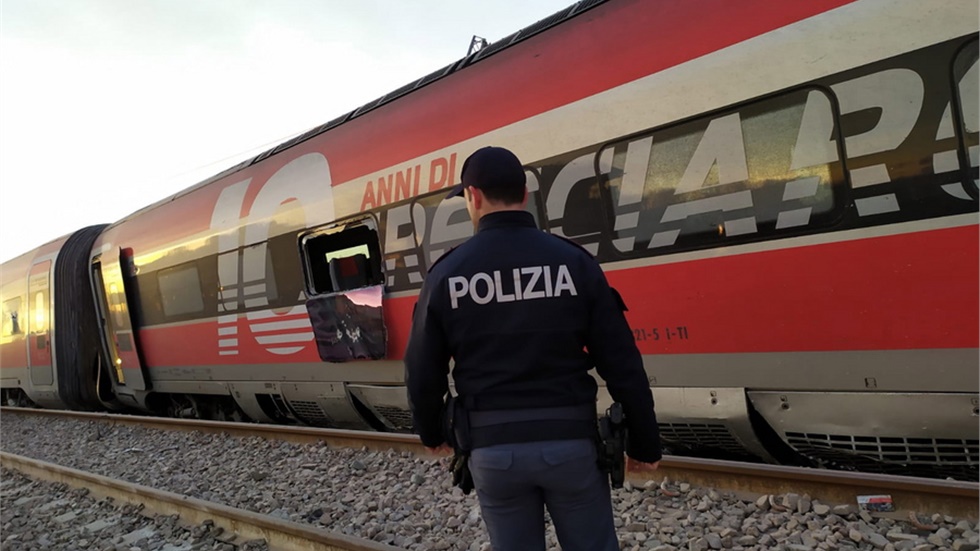 Δύο οι νεκροί από τον εκτροχιασμό τρένου στο Λόντι της βόρειας...