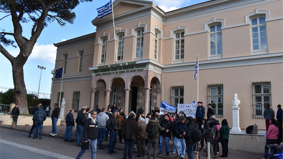 Μυτιλήνη: Συνεδριάζει το περιφερειακό συμβούλιο Βορείου Αιγαίου...