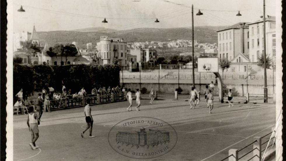 Η ιστορία της Θεσσαλονίκης, τα τελευταία 100 χρόνια, μέσα από...