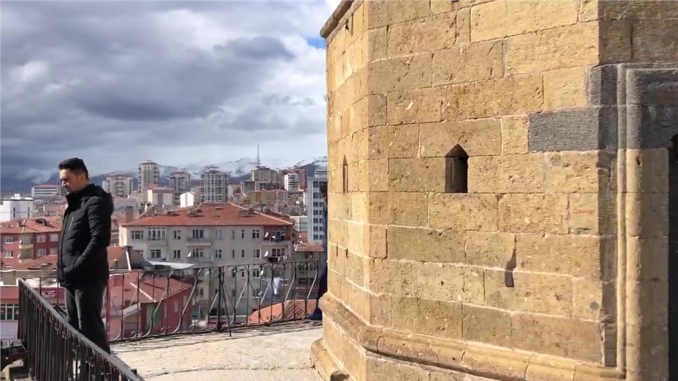 Livemedia, στο γύρο του κόσμου με το @TheWorldOffroad. Ζωντανά...