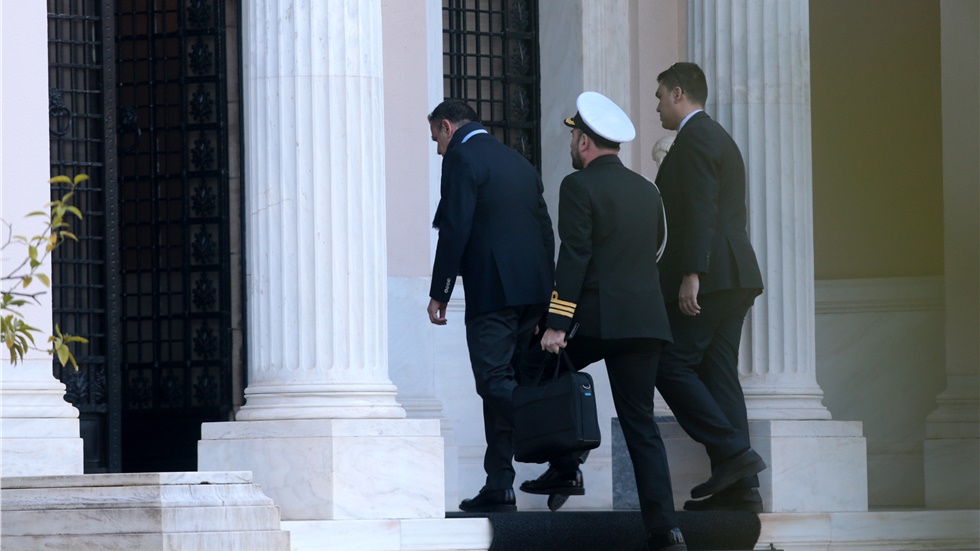 Μεταναστευτικό - Προσφυγικό: Ολοκληρώθηκε η σύσκεψη στο Μαξίμου...