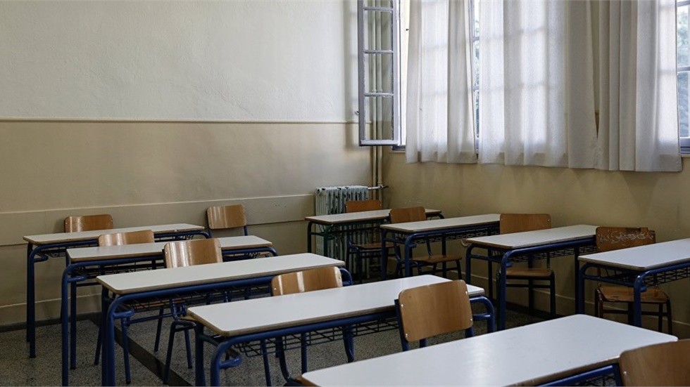 	Την αναστολή λειτουργίας 28 σχολείων εισηγήθηκε η Εθνική Επιτροπή...