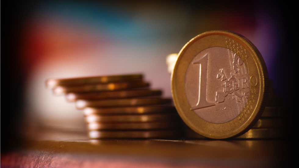 ΣΕΒ: Υφεσιακές επιπτώσεις και αχαρτογράφητα νερά για την οικονομία...