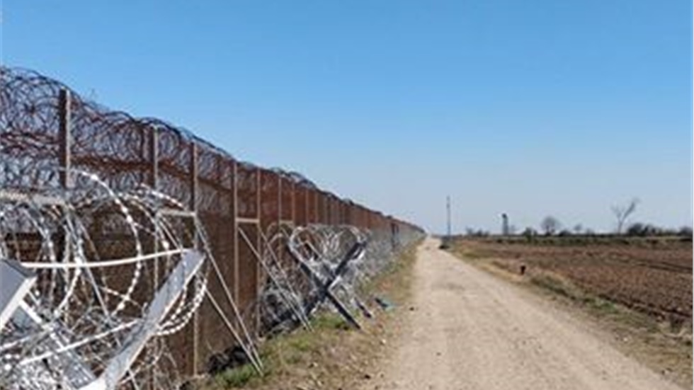 Θωρακίζεται επιπλέον ο φράχτης στον Έβρο - Ηρεμία επικρατεί αυτήν...