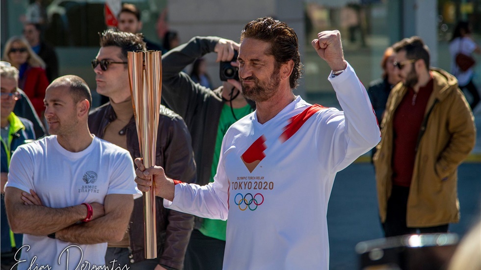 Με την Σπάρτη στην Καρδιά του ο Gerard Butler άναψε τον βωμό...