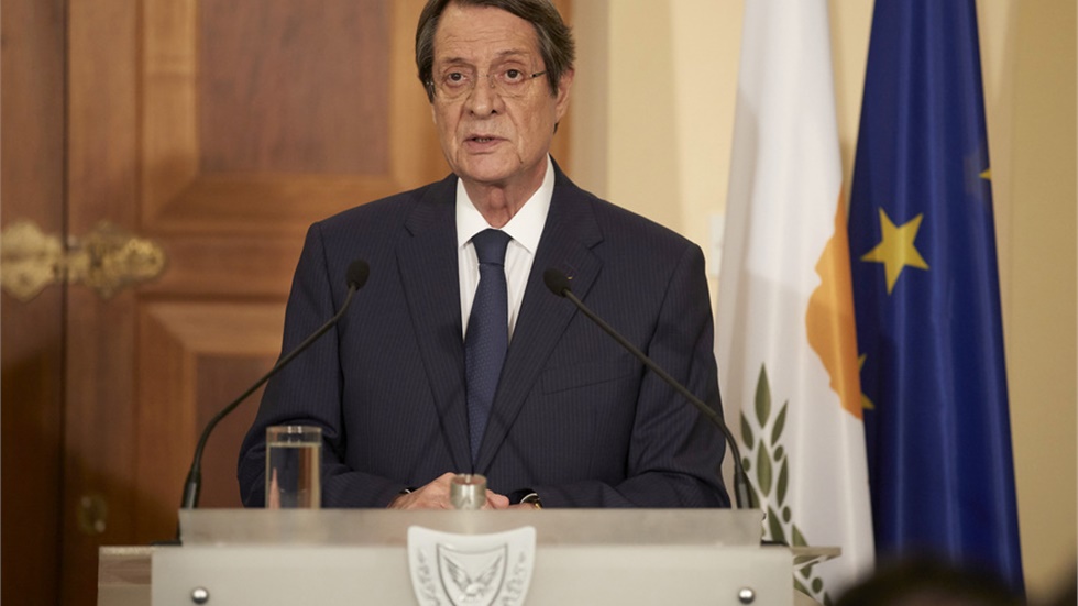 Απαγόρευση κυκλοφορίας και στην Κύπρο
