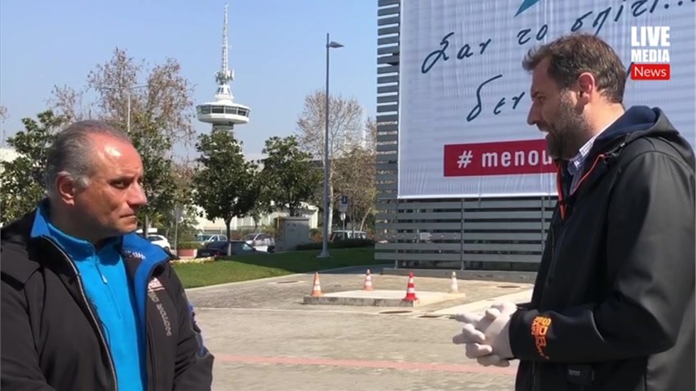 Αγέλες άγριων σκυλιών σε αναζήτησή τροφής στο Σέιχ Σου! Επιτέθηκαν...