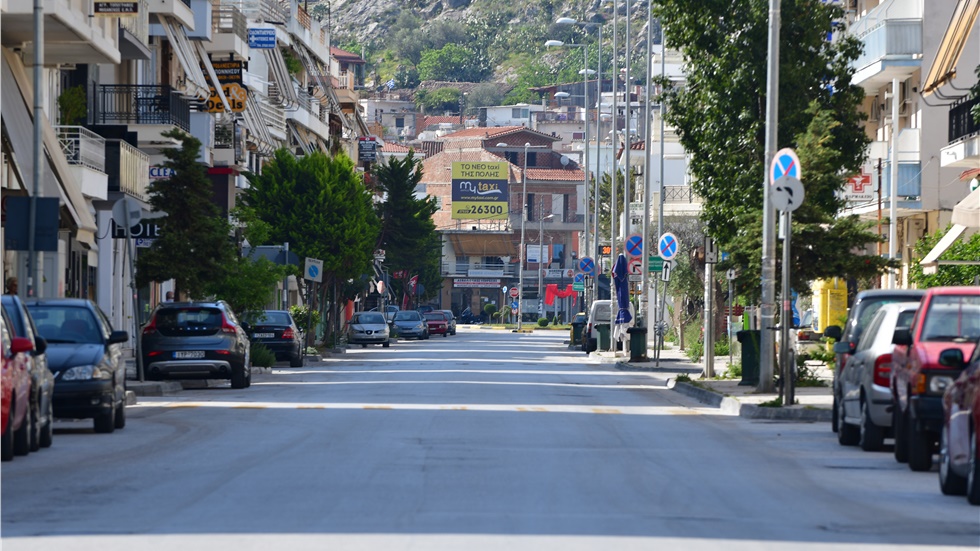 Οι λόγοι που οι Έλληνες τηρούν τα περιοριστικά μέτρα