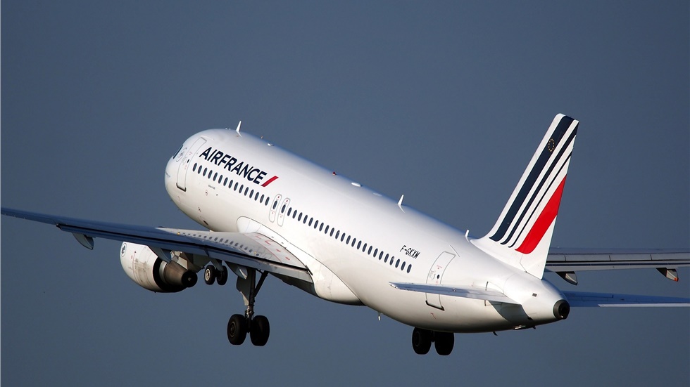 Σχέδιο ύψους 7 δισεκ. ευρώ για τη στήριξη της Air France-KLM...