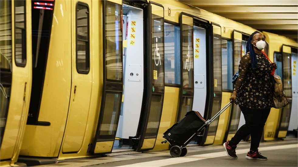Πρώτες ενδείξεις επιδείνωσης της επιδημίας στη Γερμανία μετά...