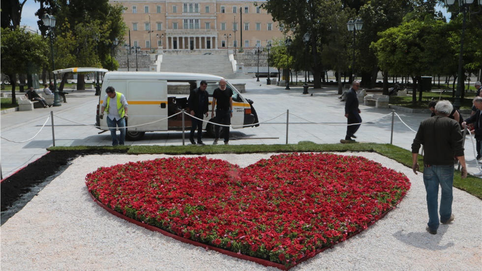 Le Figaro: «Η Ελλάδα, αποτελεί ένα παράδειγμα αντιμετώπισης της...