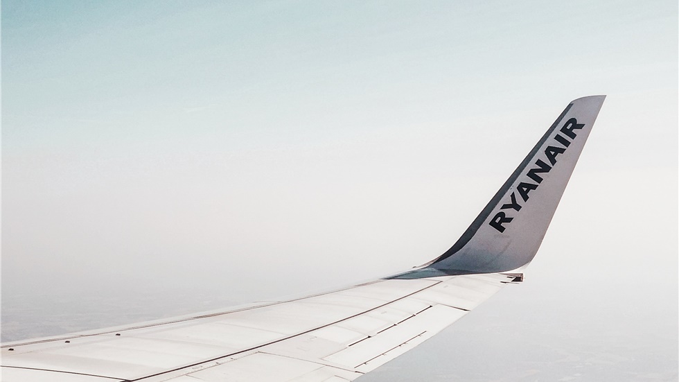 Η Ryanair σχεδιάζει την περικοπή 3.000 θέσεων εργασίας