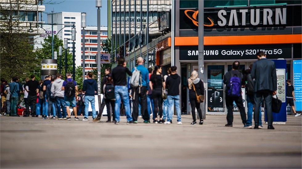 Γερμανία: Μέσα στον Μάιο θα ανοίξουν όλα τα καταστήματα και τα...