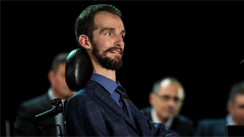 Ερώτηση του Στέλιου Κυμπουρόπουλου υπέρ των Δημοσιογράφων και...