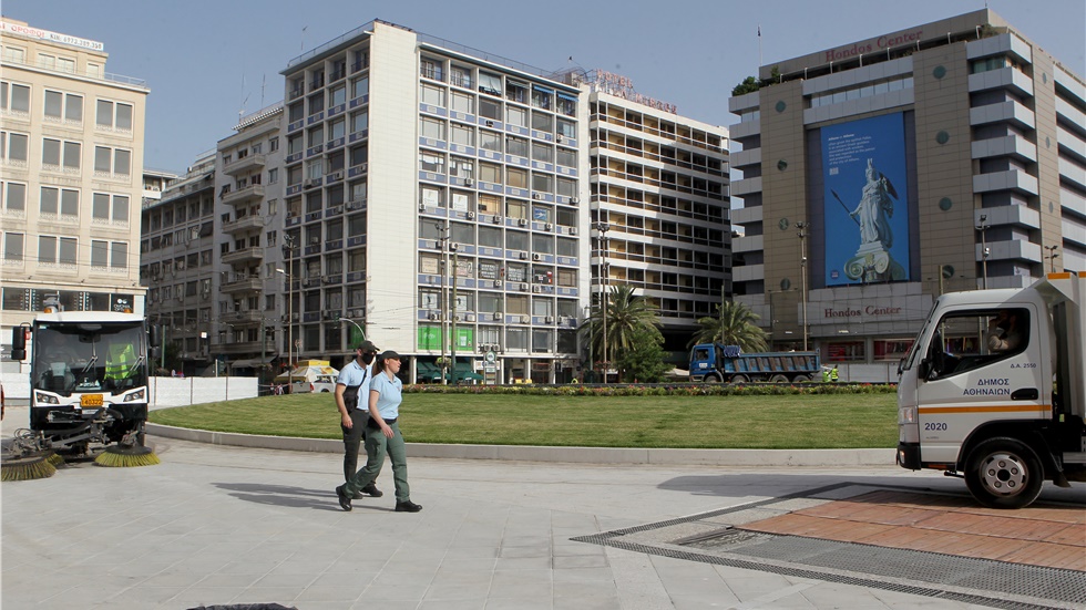 «Ξαναζωντανεύει» από σήμερα η ανανεωμένη πλατεία Ομονοίας