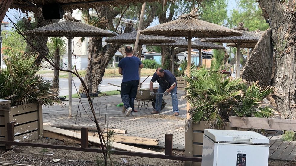 Θεσσαλονίκη: «Πυρετός» προετοιμασιών στις οργανωμένες παραλίες...