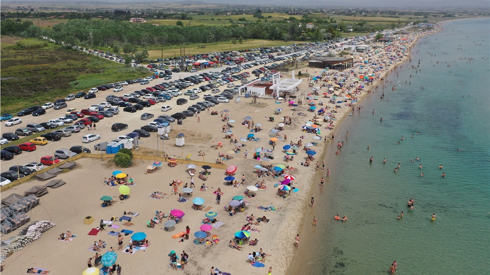 Θεσσαλονίκη: Απόδραση των κατοίκων στις κοντινές οργανωμένες...