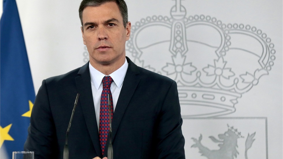Η Ισπανία ξανανοίγει τα σύνορά της αλλά παραμένει 